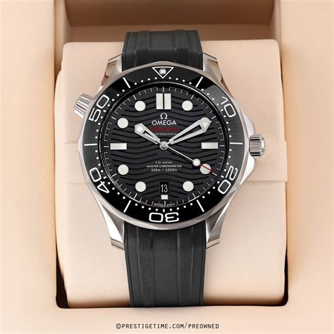 omega seamaster diver 300m pre owned